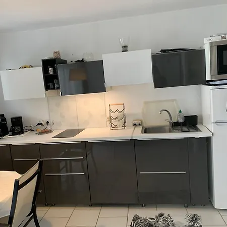 Apartment Vittoria Immobilier 4-reglement Sur Place -cheques Acceptes *