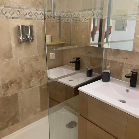 Apartment Vittoria Immobilier 4-reglement Sur Place -cheques Acceptes *
