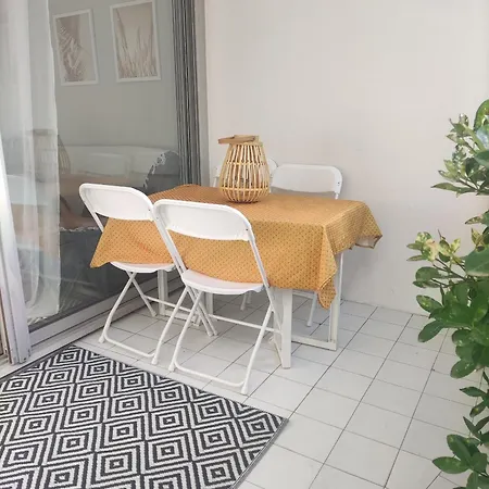 Vittoria Immobilier 4-reglement Sur Place -cheques Acceptes Apartamento *