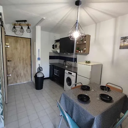 Vittoria Immobilier 4-reglement Sur Place -cheques Acceptes Apartamento